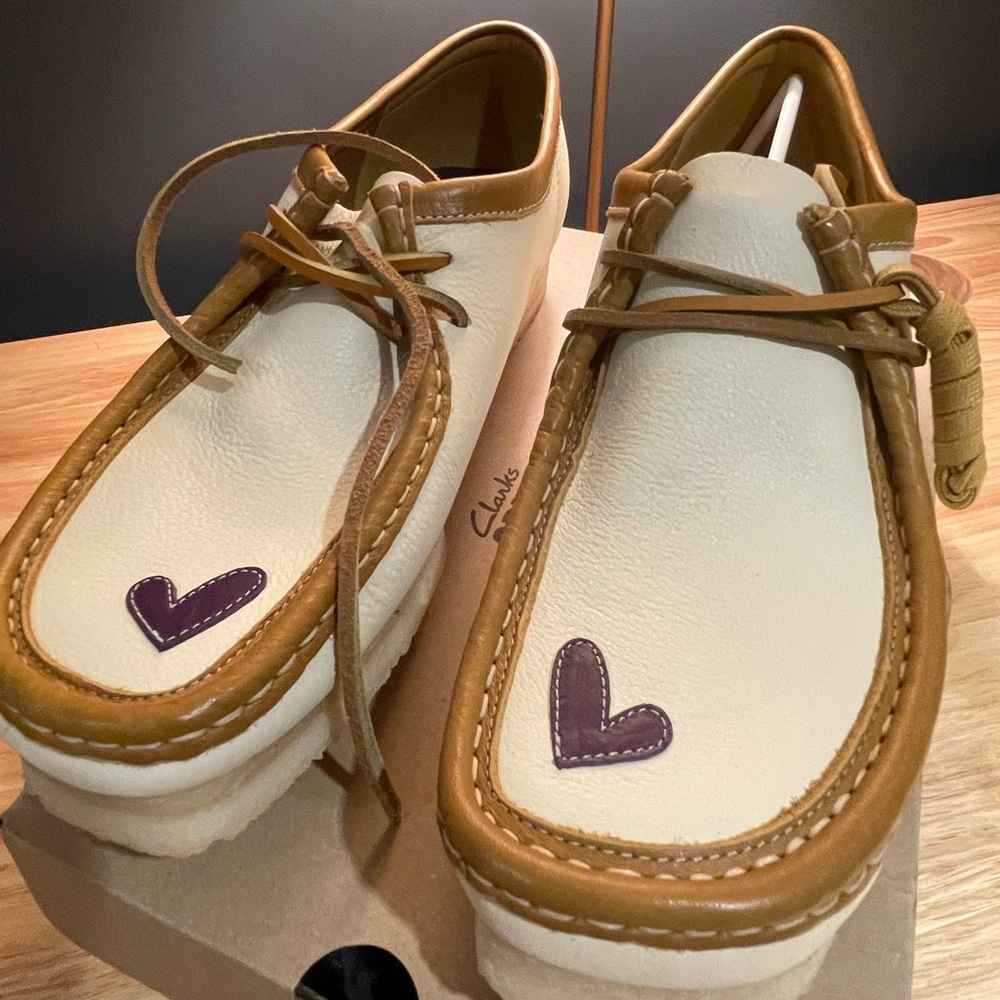 Clarks Cream and Brown Leather Shoes with Heart Accent